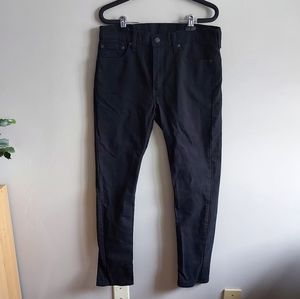 Men's Black Levi's Red Tab Jeans